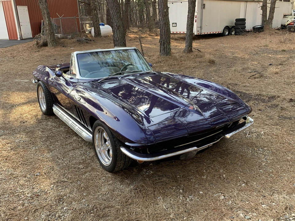 1965 Chevrolet Corvette C2 - Image 4 of 31