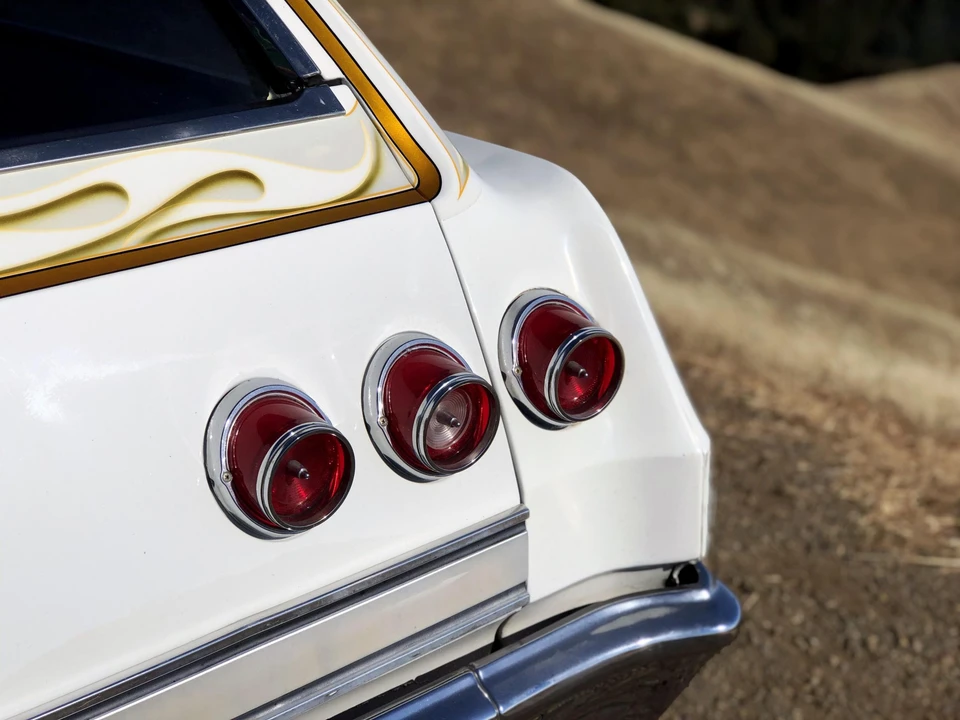 1965 Chevrolet Impala 4th Gen - Image 22 of 31