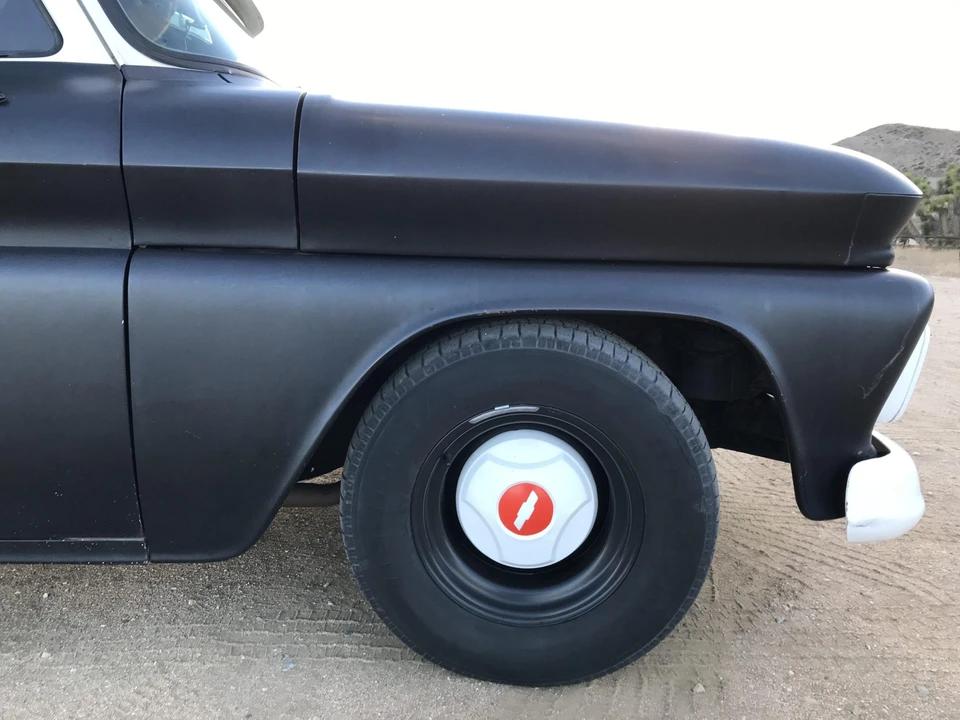 1965 Chevrolet Suburban 5th Gen - Image 29 of 31