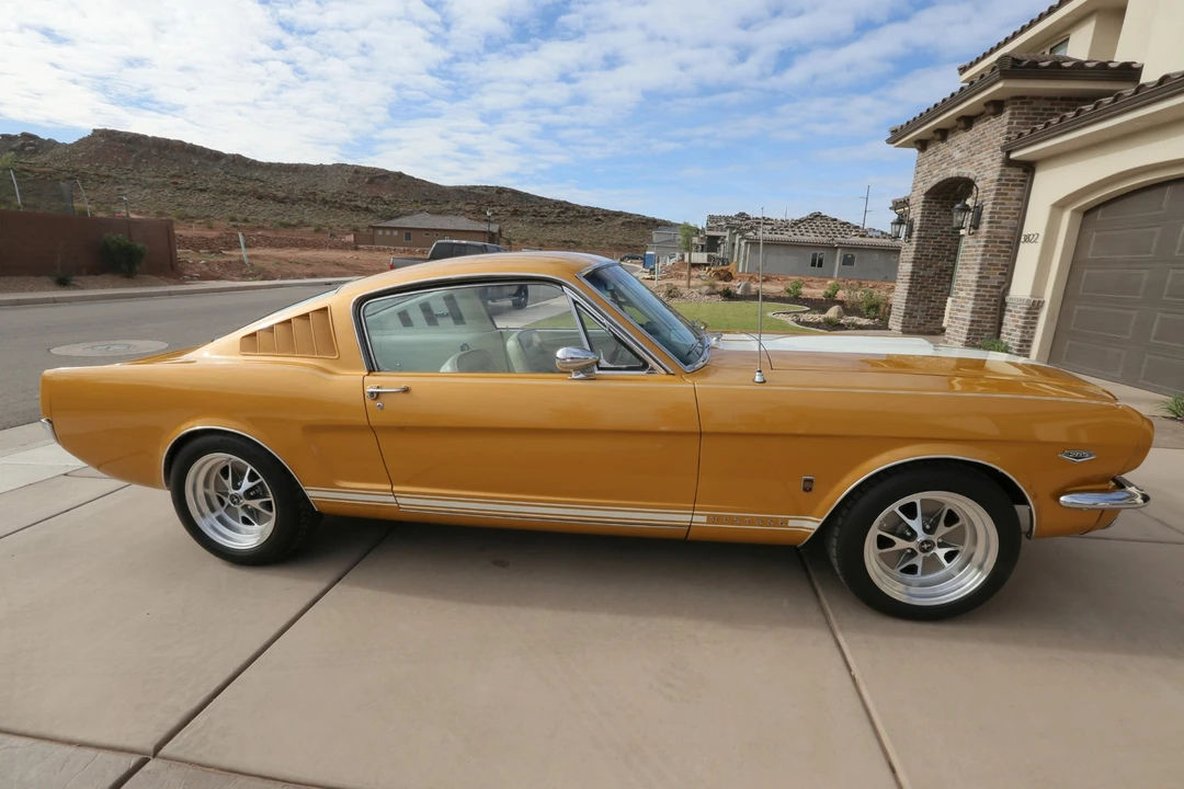 1965 Ford Mustang 1st Gen (1964.5-1966) - Image 8 of 31