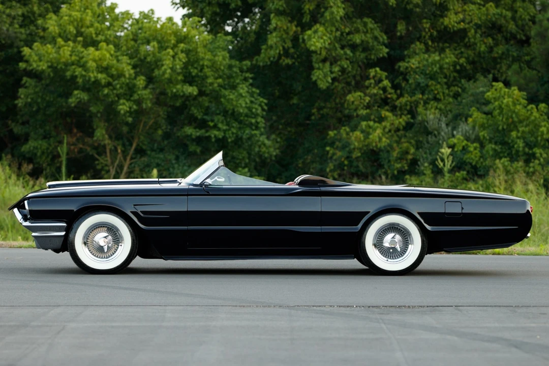 1965 Ford Thunderbird 4th Gen - Image 2 of 31