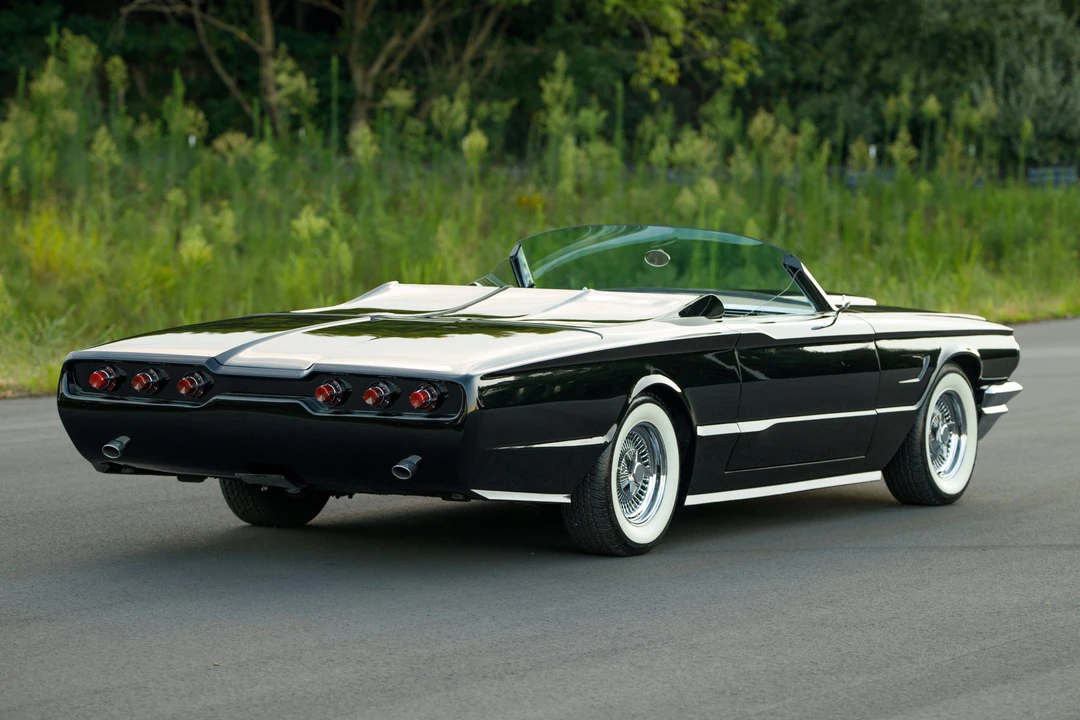 1965 Ford Thunderbird 4th Gen - Image 27 of 31