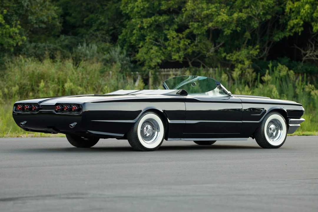 1965 Ford Thunderbird 4th Gen - Image 25 of 31