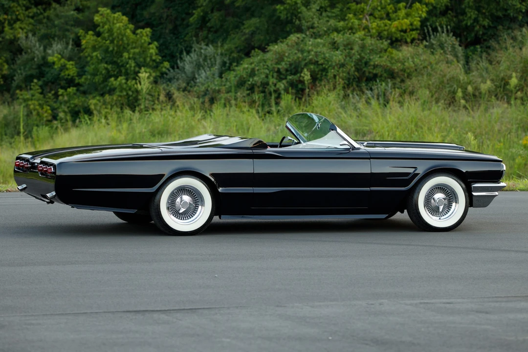 1965 Ford Thunderbird 4th Gen - Image 24 of 31