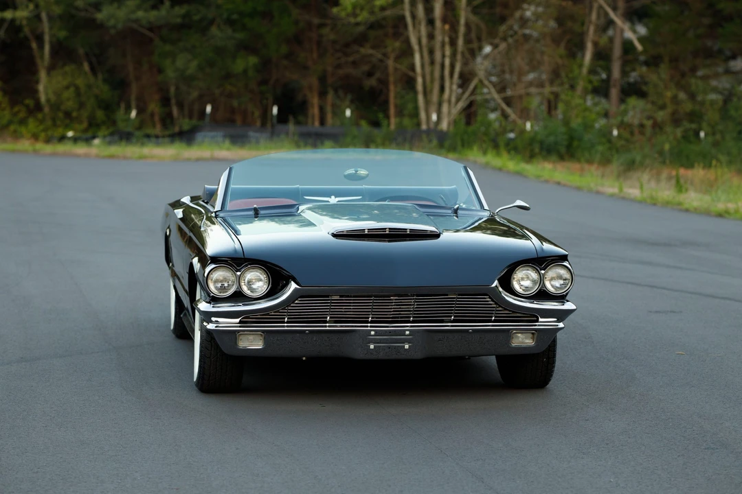 1965 Ford Thunderbird 4th Gen - Image 14 of 31