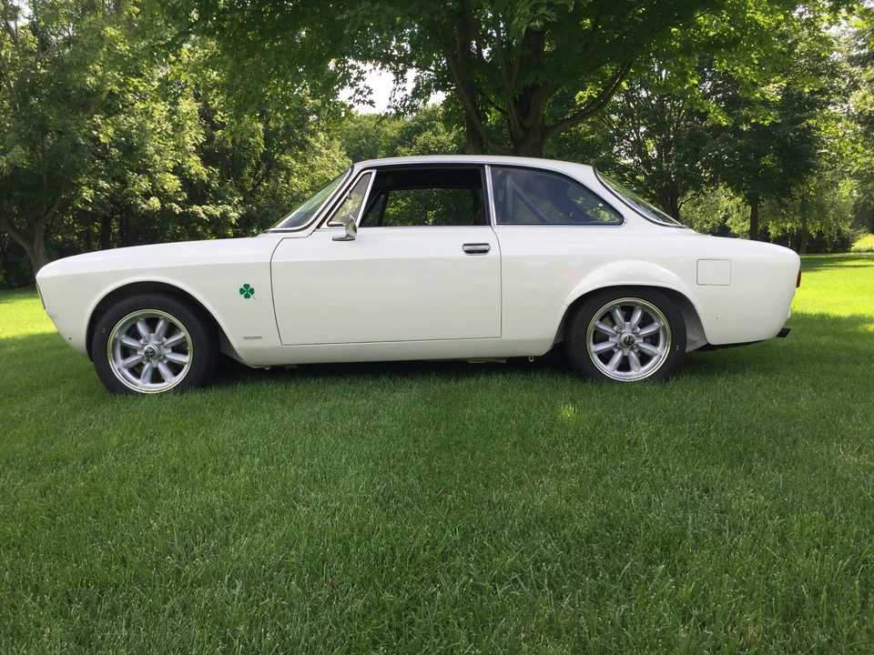1966 Alfa Romeo Giulia Sprint GT - Image 8 of 31