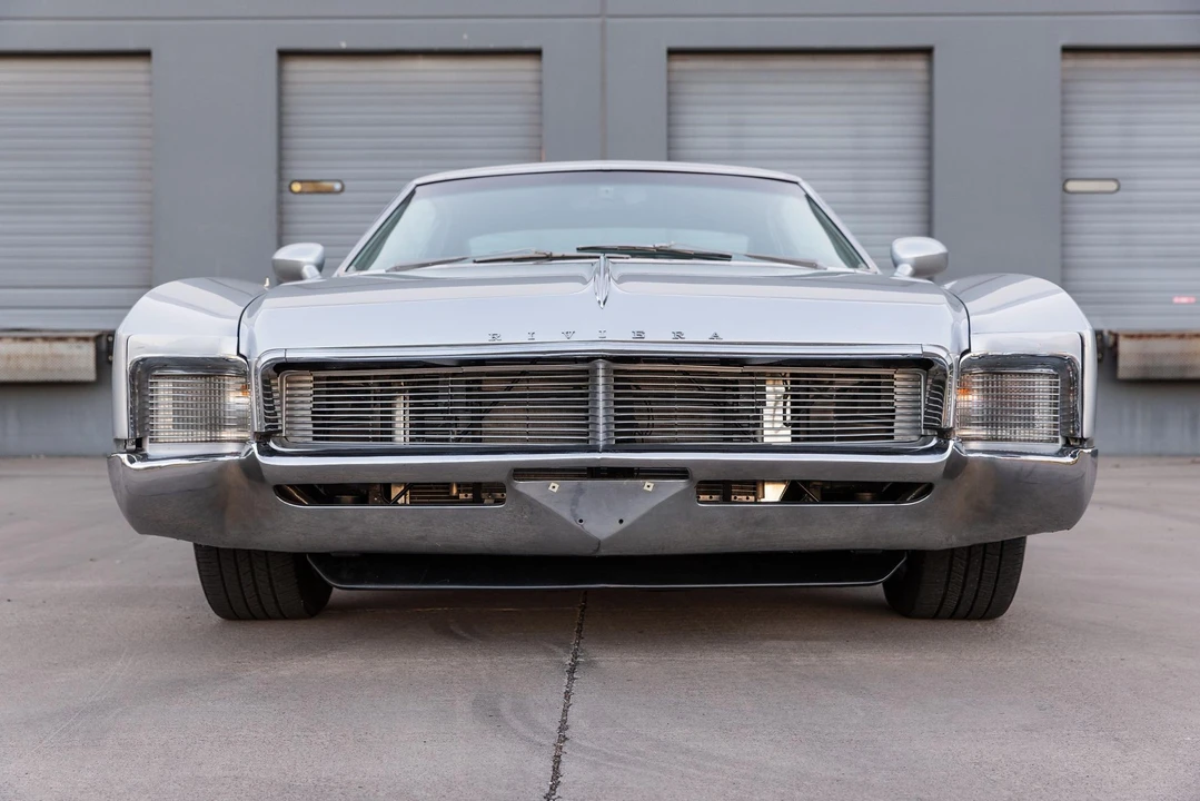 1966 Buick Riviera 2nd Gen - Image 2 of 31