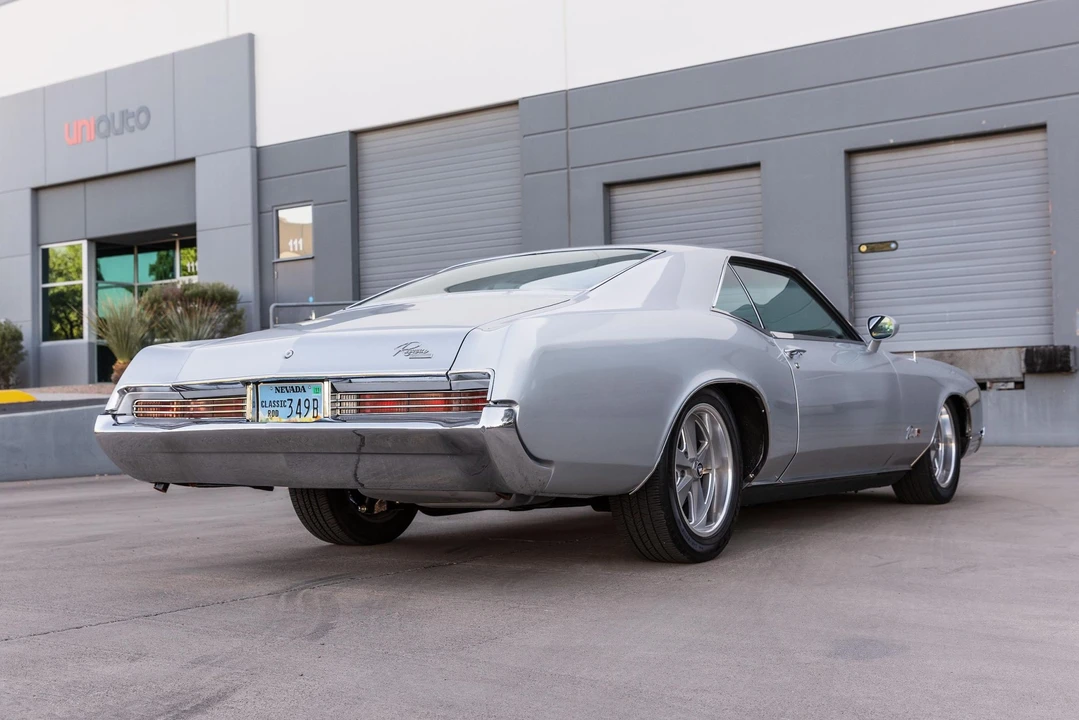 1966 Buick Riviera 2nd Gen - Image 7 of 31