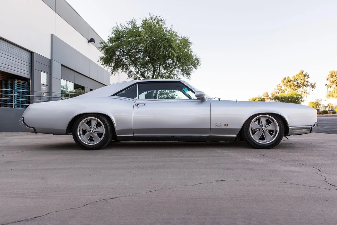 1966 Buick Riviera 2nd Gen - Image 8 of 31