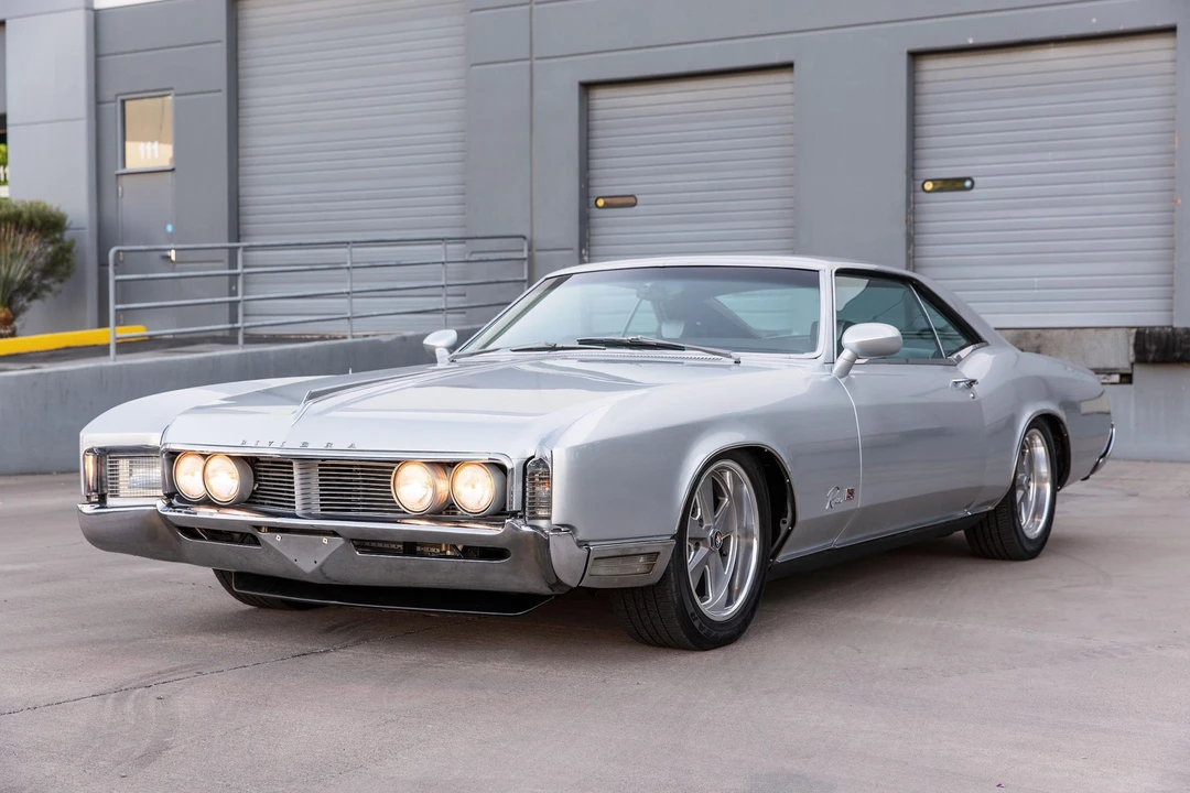 1966 Buick Riviera 2nd Gen - Image 17 of 31
