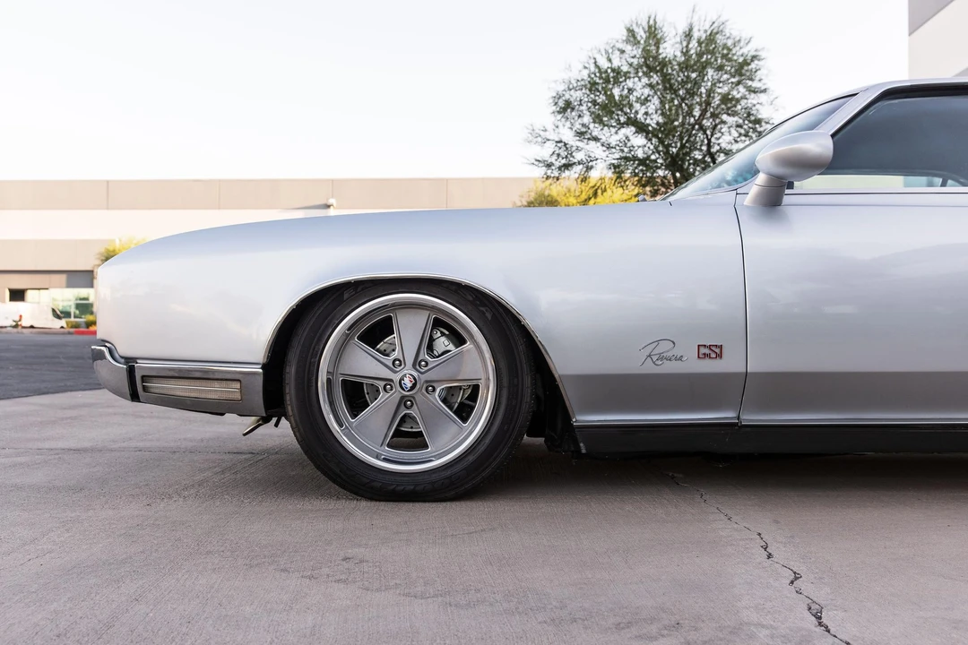 1966 Buick Riviera 2nd Gen - Image 30 of 31