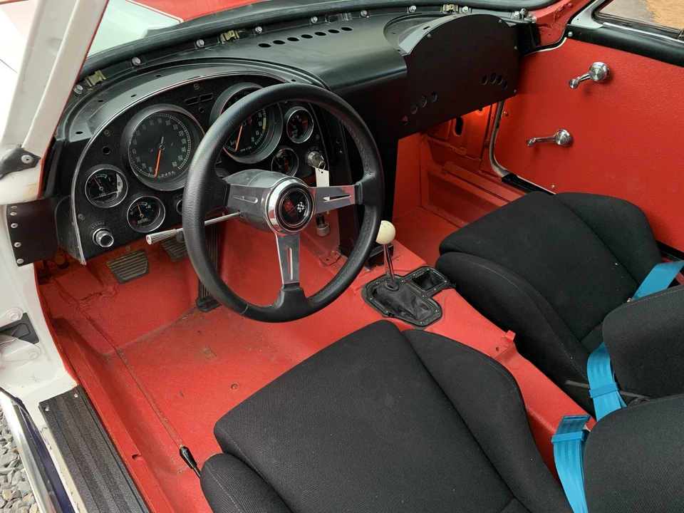 1966 Chevrolet Corvette C2 - Image 26 of 31