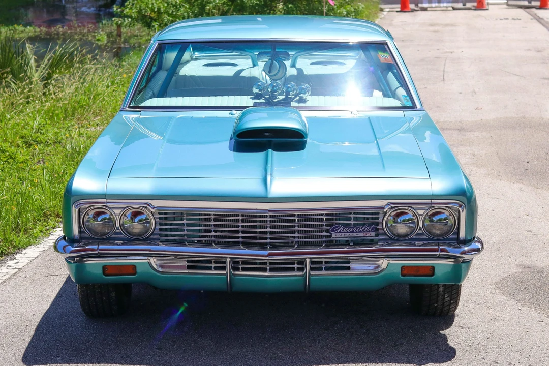 1966 Chevrolet Impala 4th Gen - Image 9 of 31