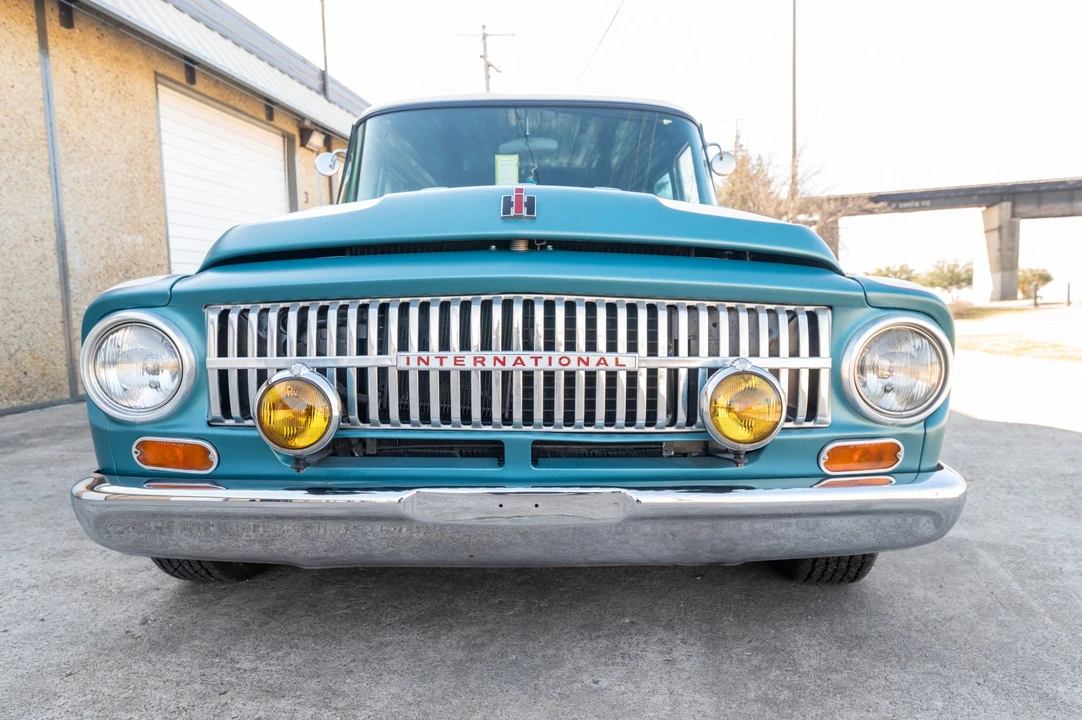 1966 International Harvester Travelall - Image 11 of 31