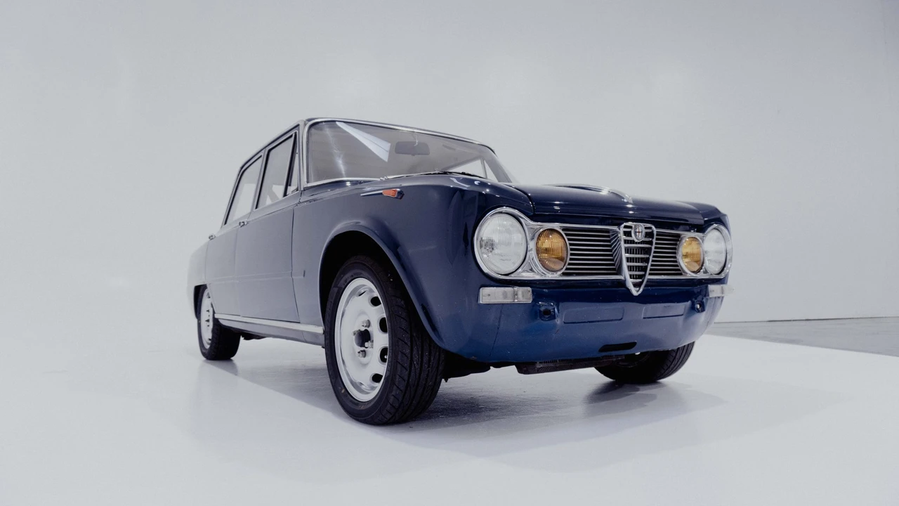 1967 Alfa Romeo 105/115 Series - Image 24 of 31
