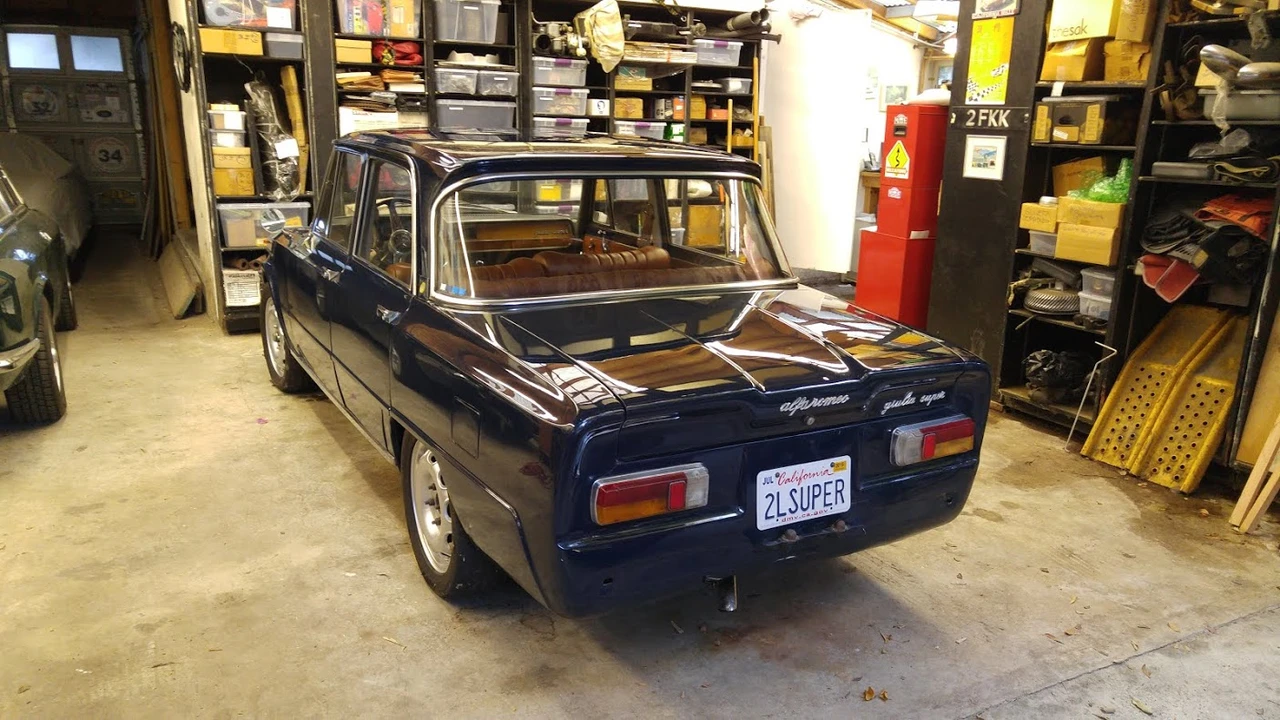 1967 Alfa Romeo 1750 GT Veloce - Image 19 of 31
