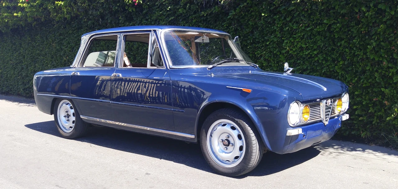 1967 Alfa Romeo 1750 GT Veloce - Image 10 of 31