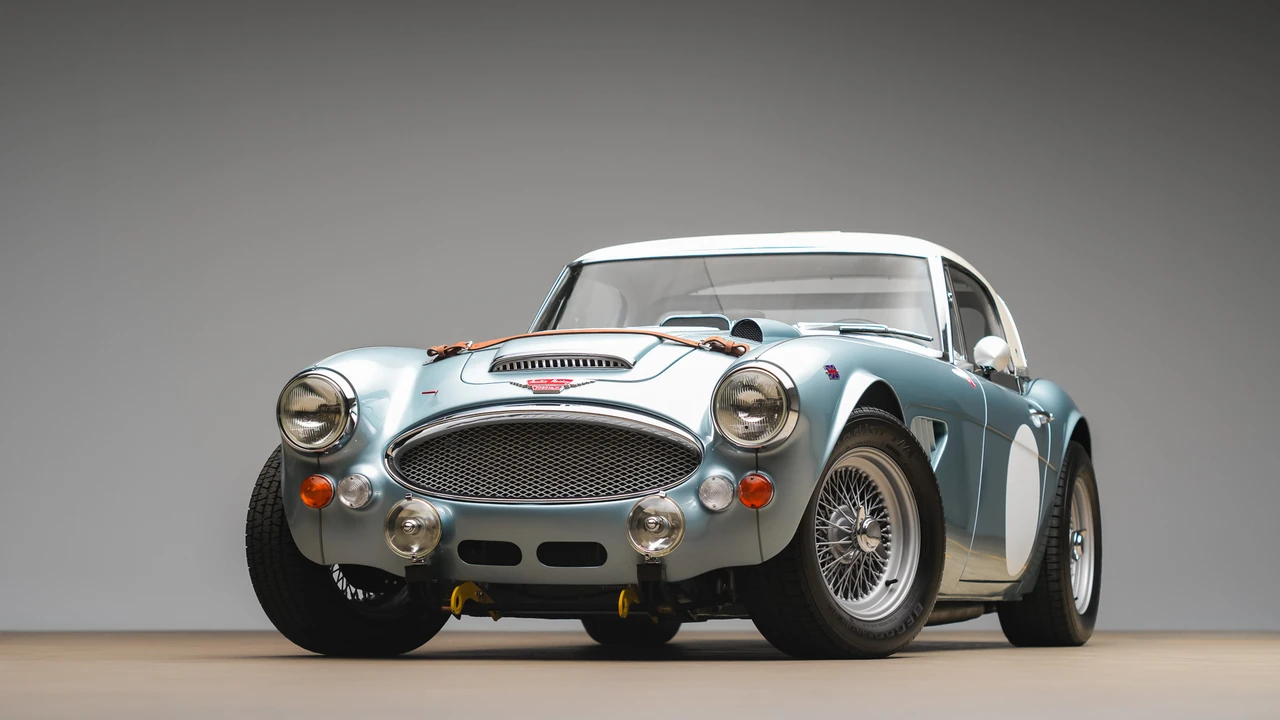 1967 Austin-Healey 3000 Mark III - Image 14 of 31