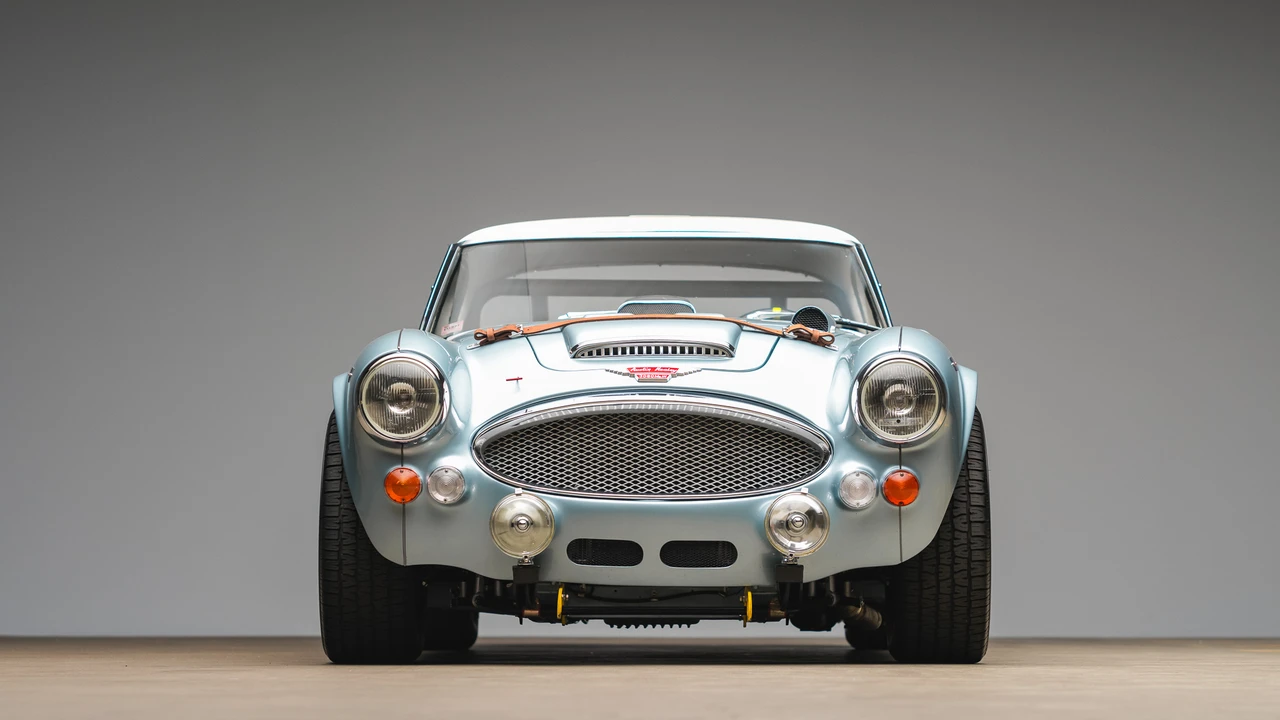 1967 Austin-Healey 3000 Mark III - Image 19 of 31