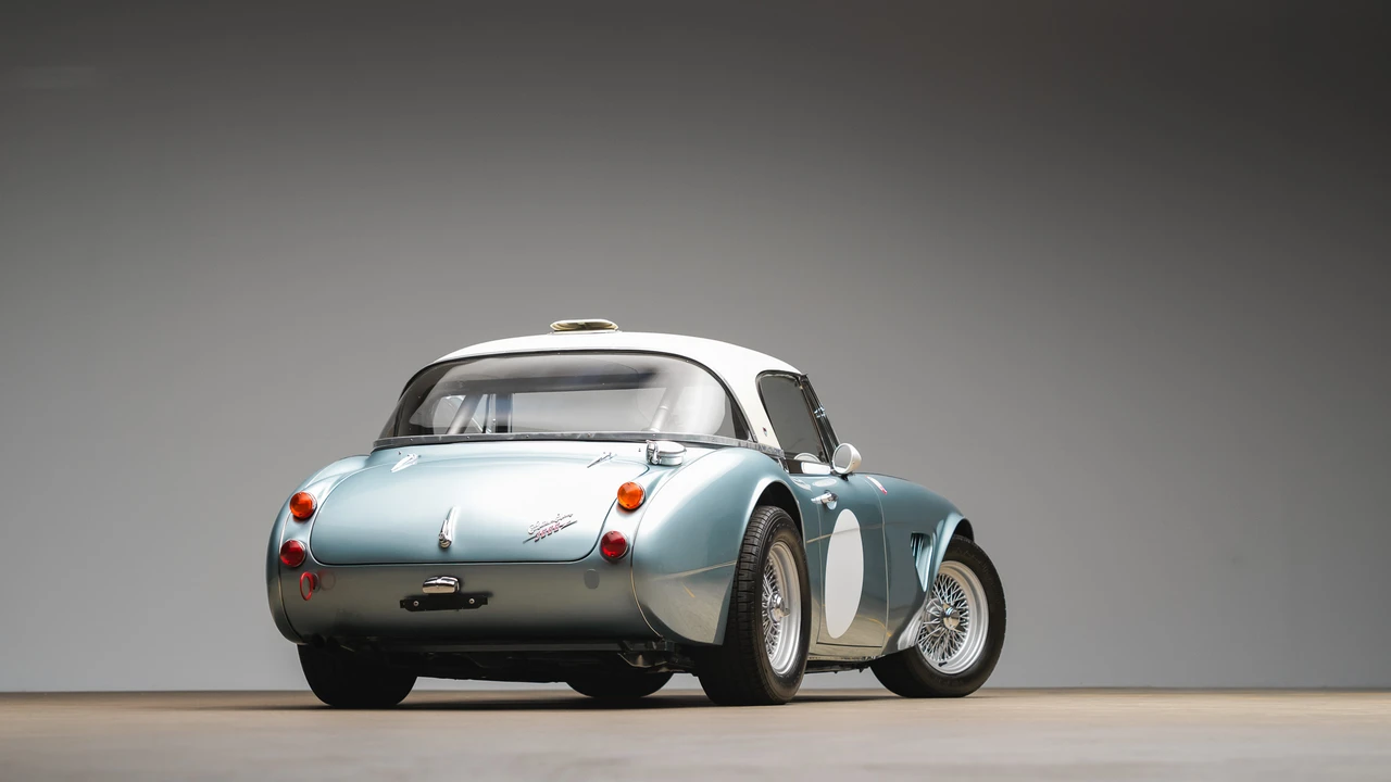 1967 Austin-Healey 3000 Mark III - Image 24 of 31