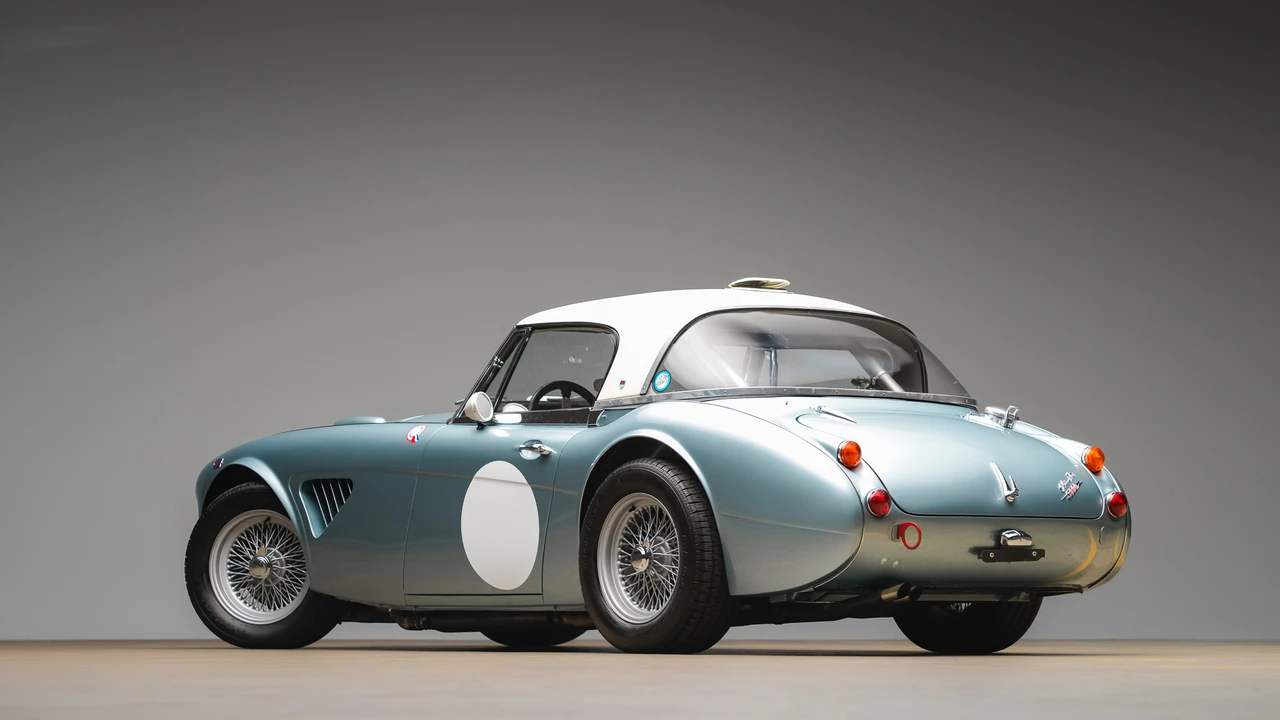 1967 Austin-Healey 3000 Mark III - Image 28 of 31