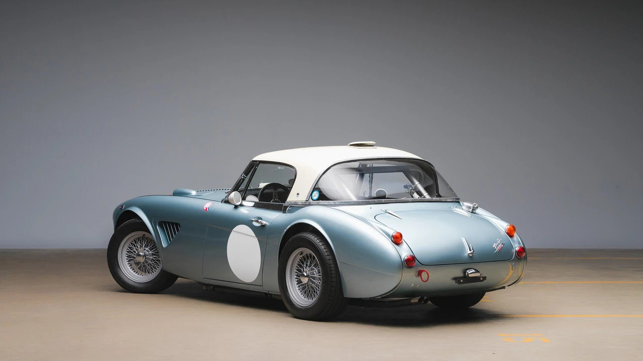 1967 Austin-Healey 3000 Mark III - Image 29 of 31