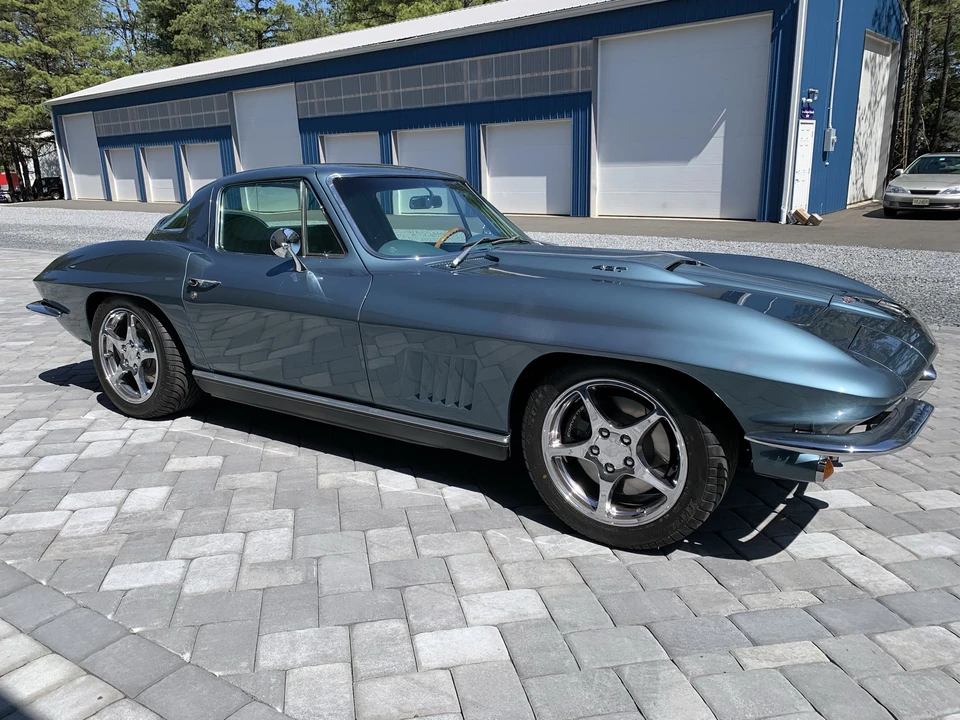 1967 Chevrolet Corvette C2 - Image 12 of 31