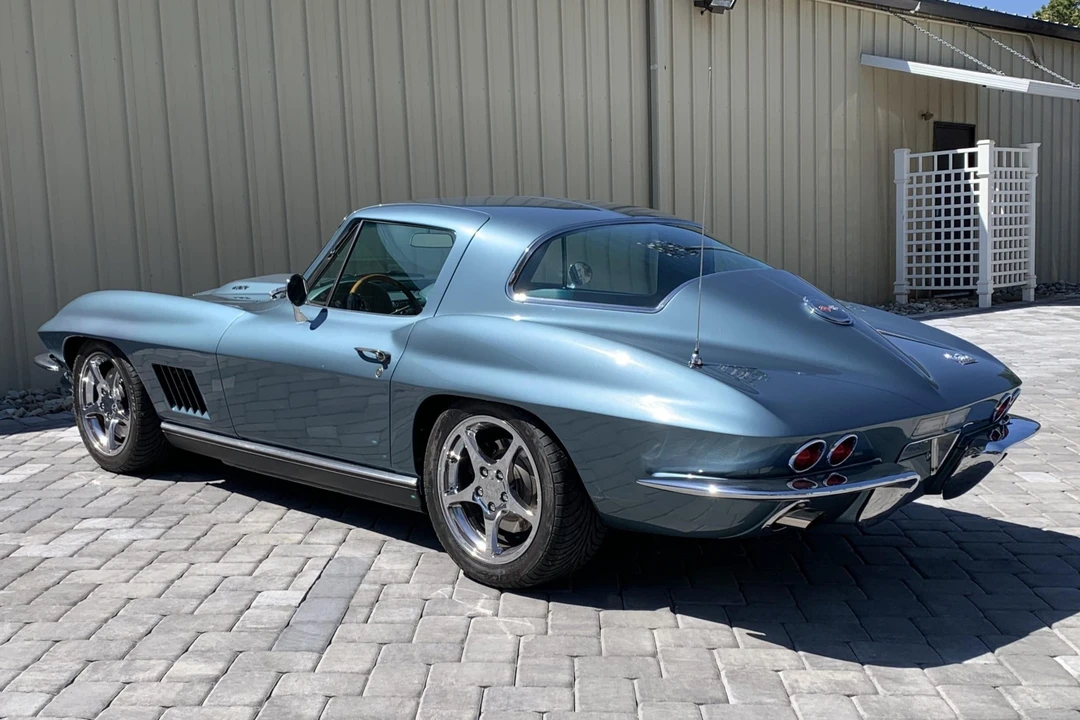 1967 Chevrolet Corvette C2 - Image 6 of 31