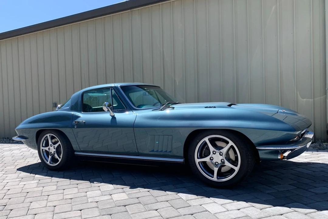 1967 Chevrolet Corvette C2 - Image 11 of 31