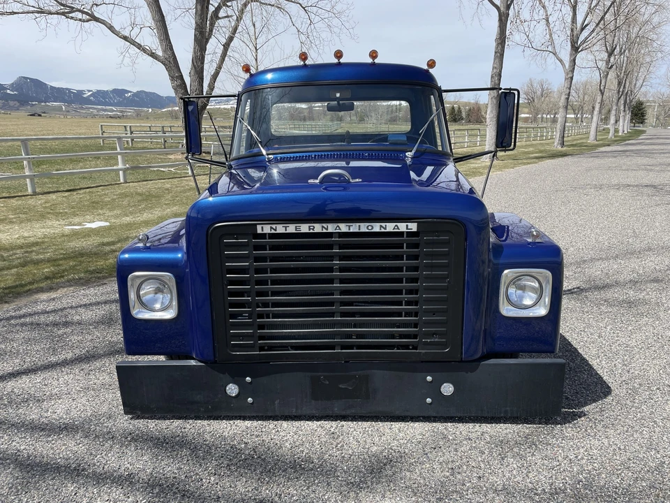 1967 International Harvester Loadstar - Image 3 of 31