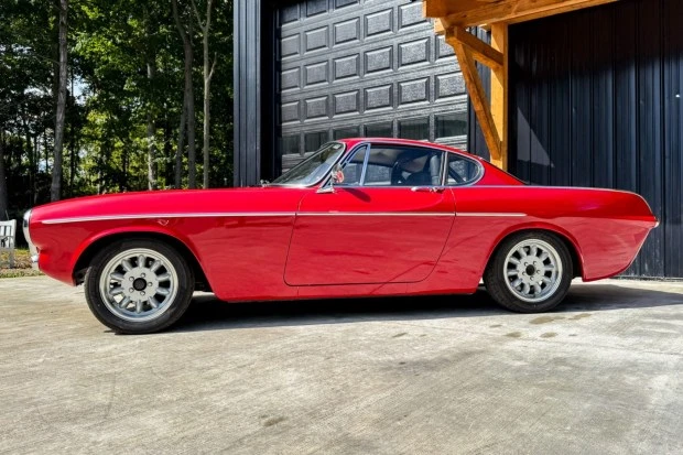1967 Volvo 1800S - Image 4 of 10