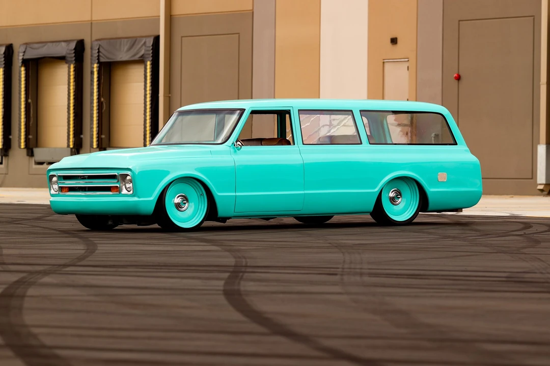 1968 Chevrolet Suburban 6th Gen - Image 20 of 31