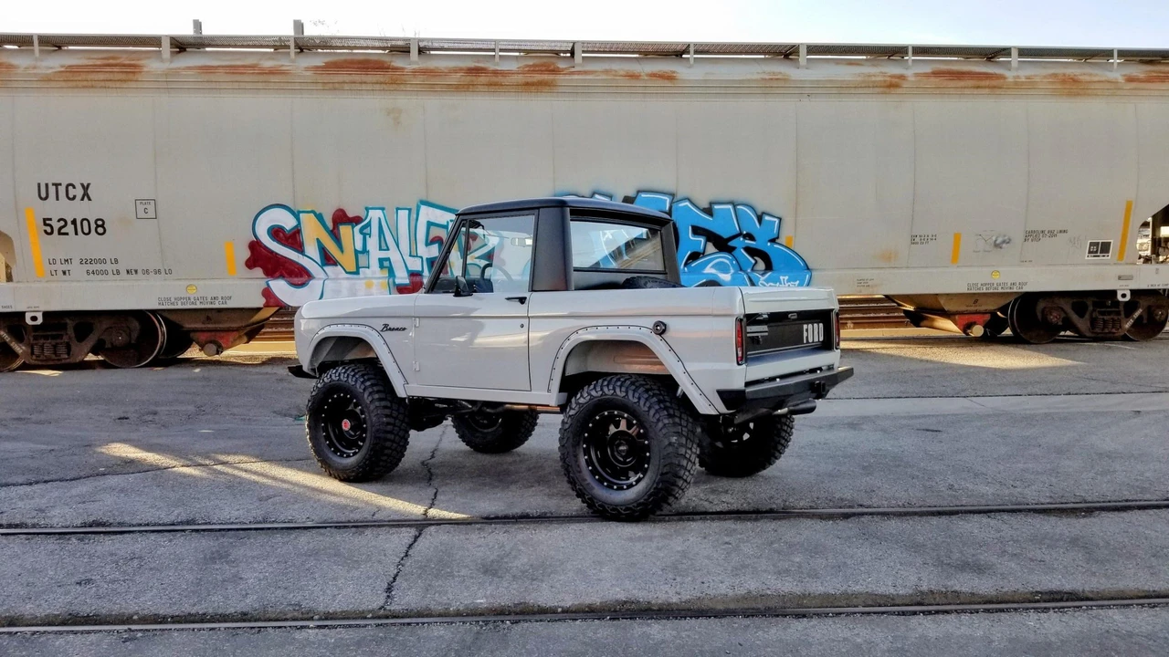 1968 Ford Bronco 1st Gen - Image 17 of 31