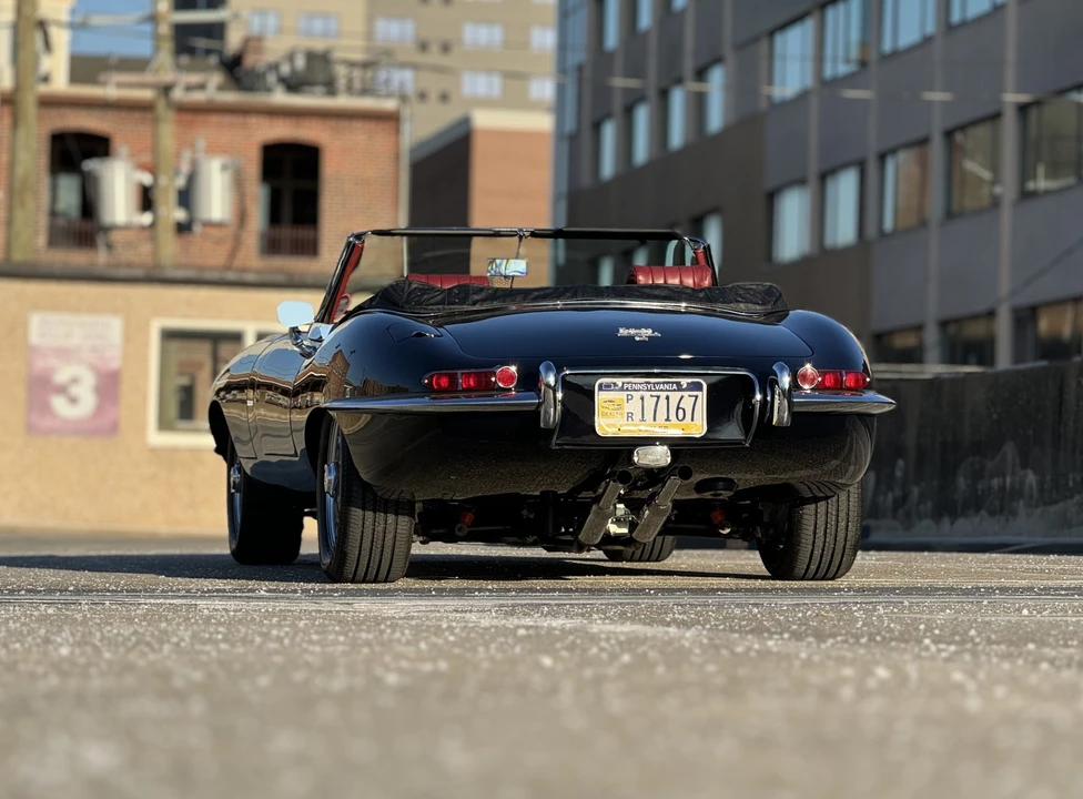 1968 Jaguar E-Type Series 1 - Image 28 of 31