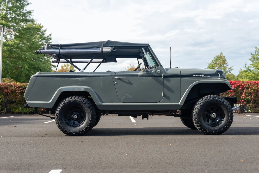 1968 Jeep Jeepster Commando - Image 10 of 31