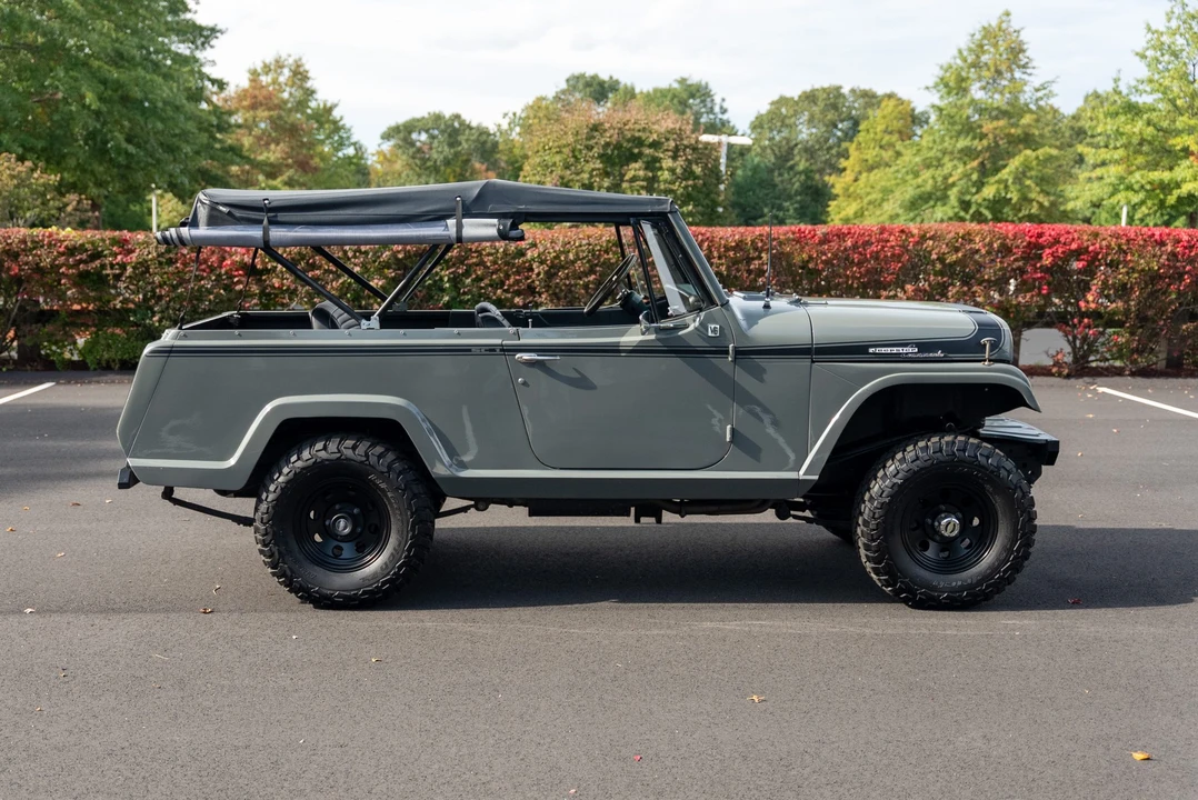 1968 Jeep Jeepster Commando - Image 9 of 31