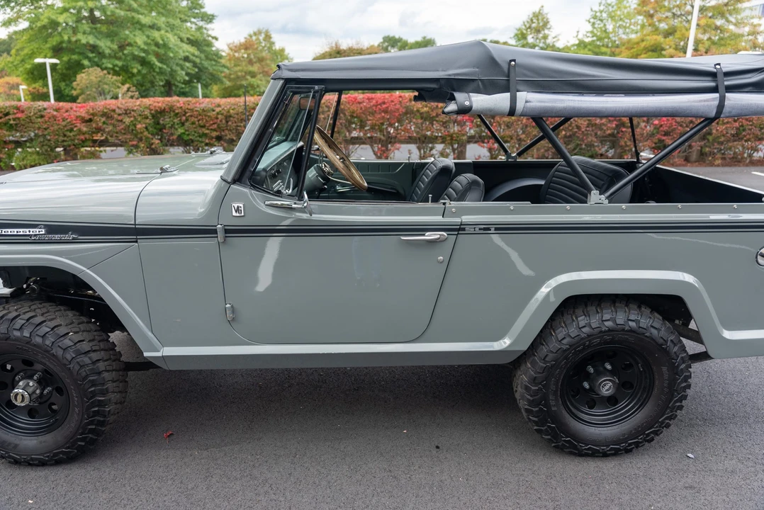 1968 Jeep Jeepster Commando - Image 24 of 31