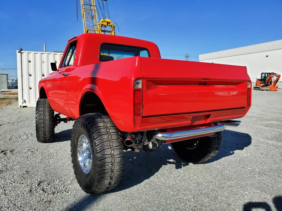 1969 Chevrolet K5 Blazer 1st Gen - Image 11 of 31