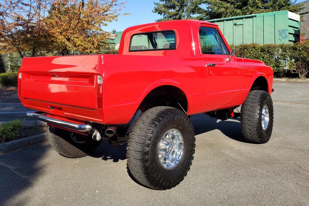 1969 Chevrolet K5 Blazer 1st Gen - Image 14 of 31