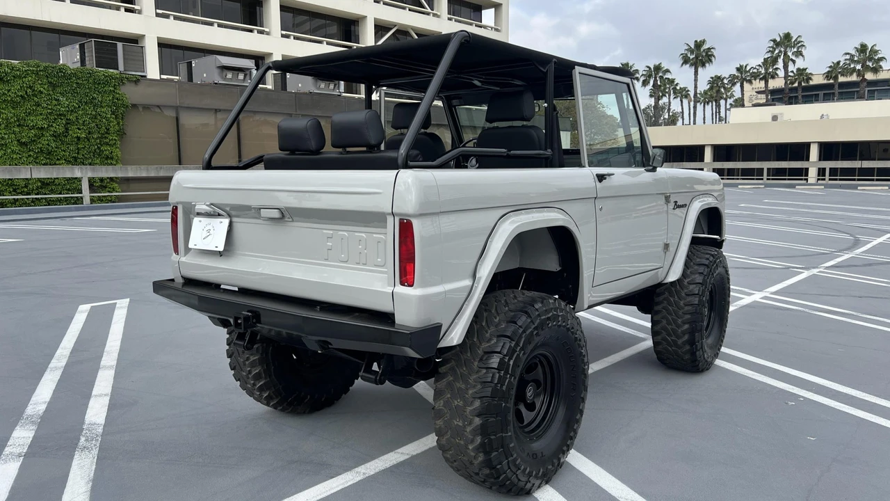 1969 Ford Bronco 1st Gen - Image 18 of 31