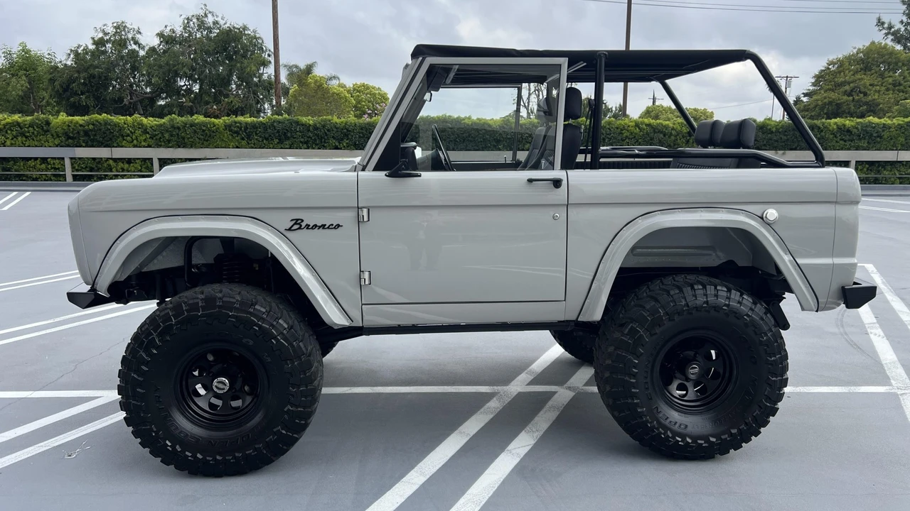 1969 Ford Bronco 1st Gen - Image 15 of 31