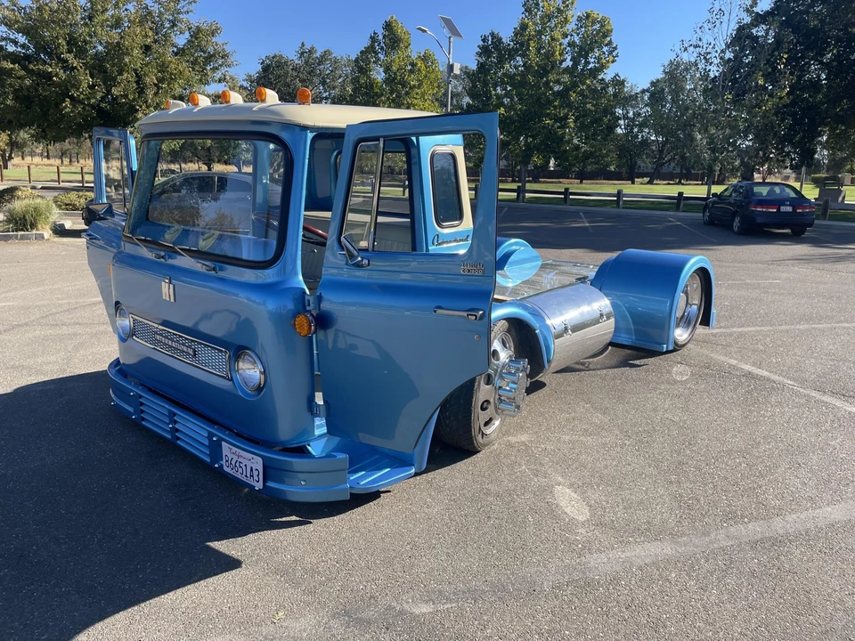 1969 International Harvester Loadstar - Image 4 of 31