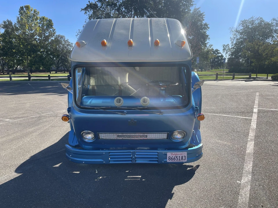 1969 International Harvester Loadstar - Image 25 of 31