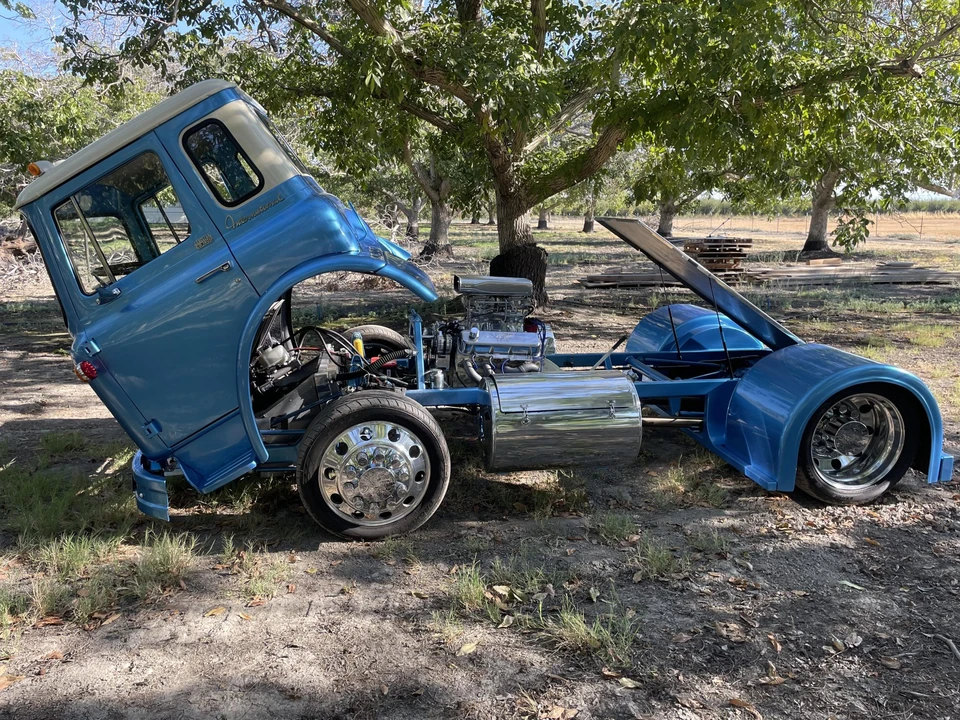1969 International Harvester Loadstar - Image 9 of 31
