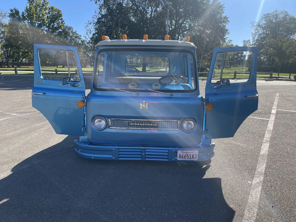 1969 International Harvester Loadstar - Image 26 of 31