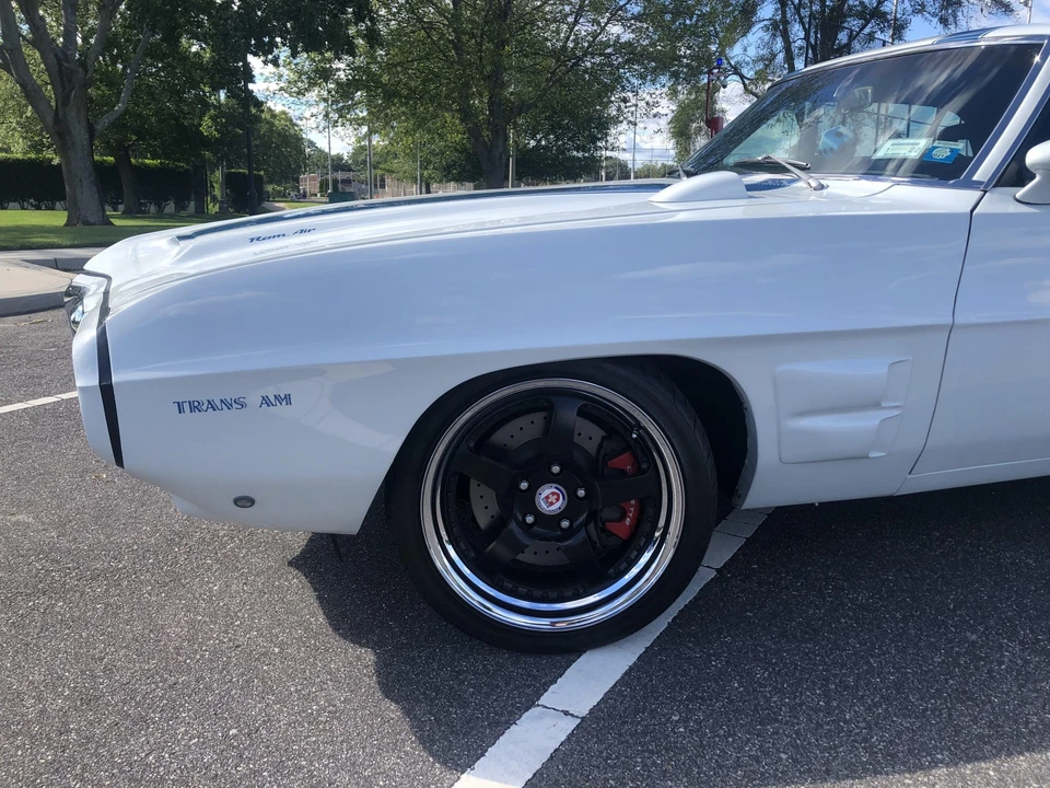 1969 Pontiac Firebird 1st Gen - Image 26 of 31