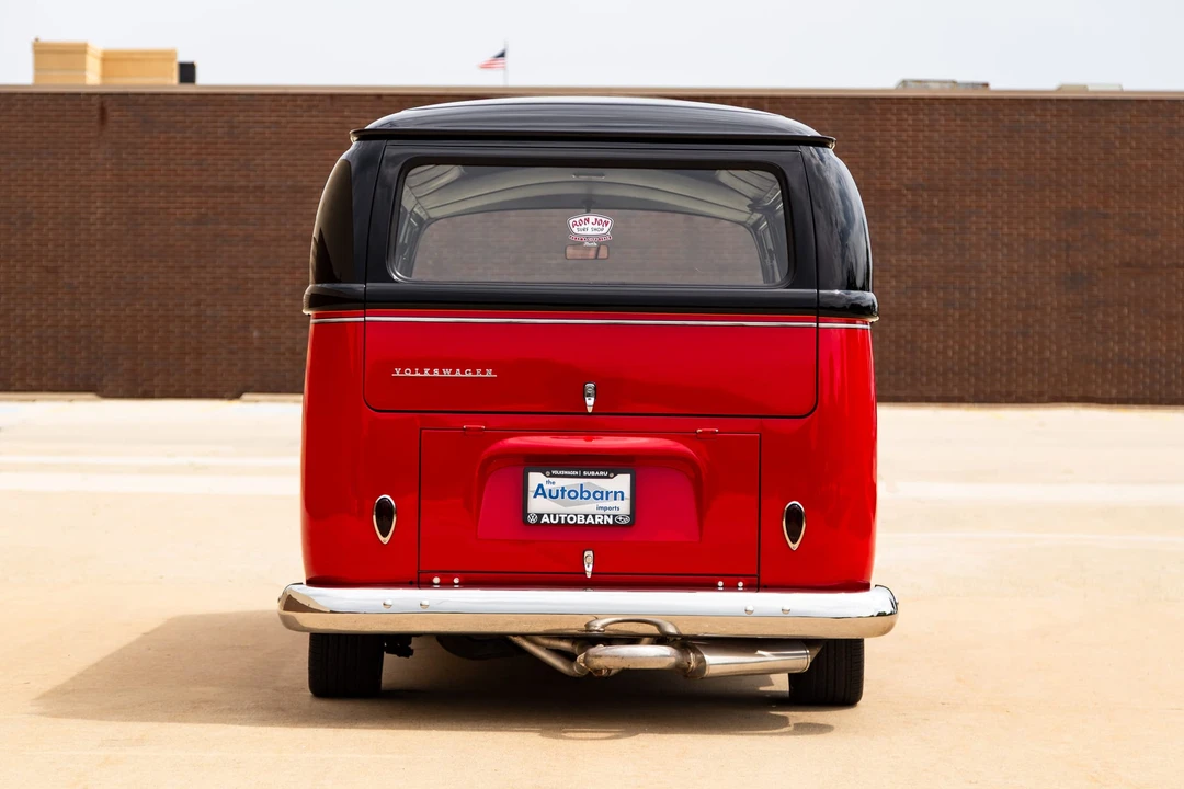 1969 Volkswagen Bay-Window Bus - Image 14 of 31