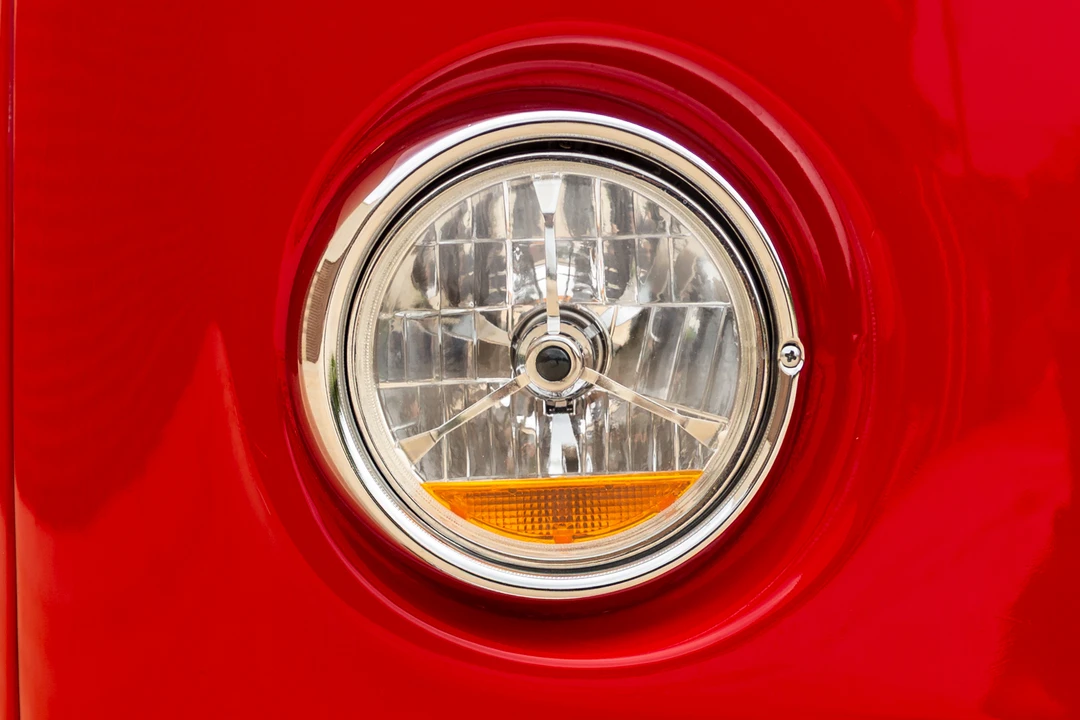 1969 Volkswagen Bay-Window Bus - Image 31 of 31