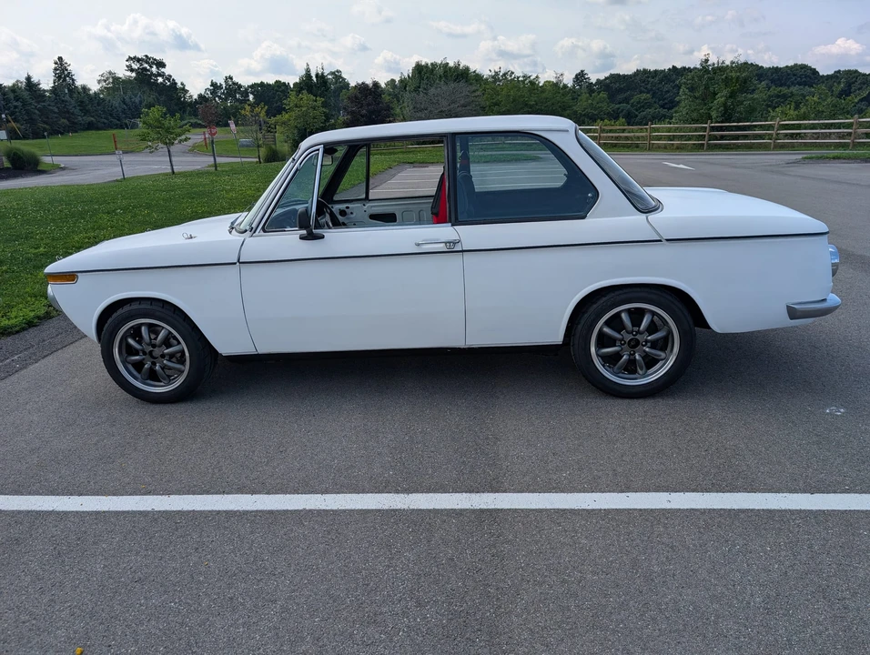 1970 BMW 2002 - Image 12 of 31