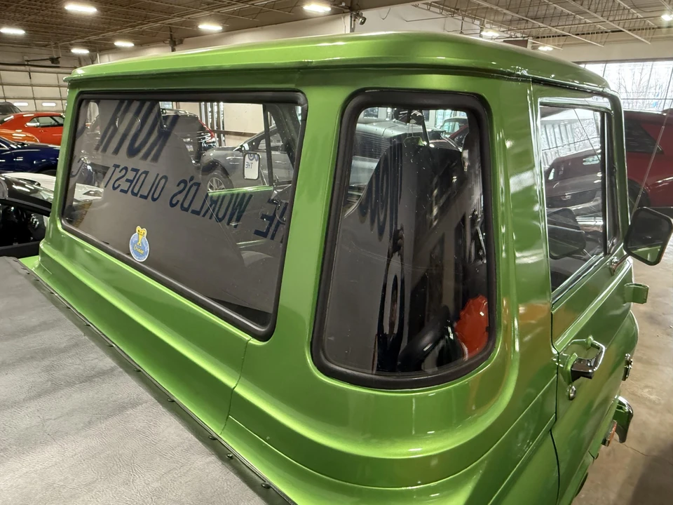 1970 Dodge A100 - Image 27 of 31